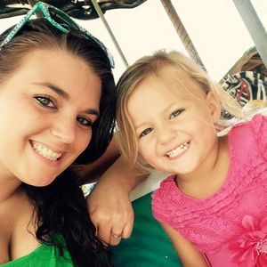 Meet your Posher, Jennifer