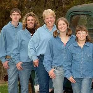 Meet your Posher, Lecia