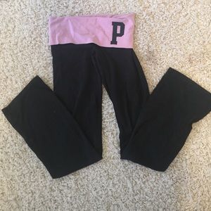 VS pink yoga pants