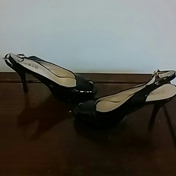 Open toe. Heels - Picture 4 of 4