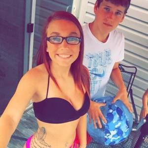 Meet your Posher, Destiny