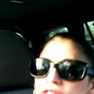 Meet your Posher, Thania