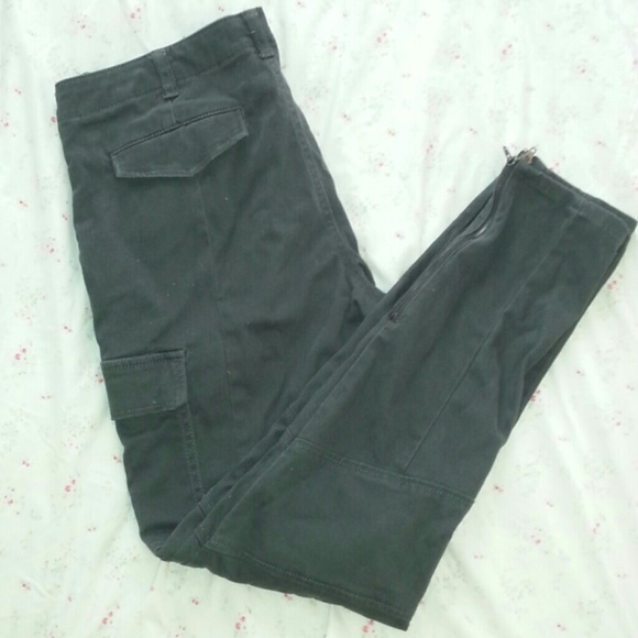 Forever 21 Grey Cargo Pants