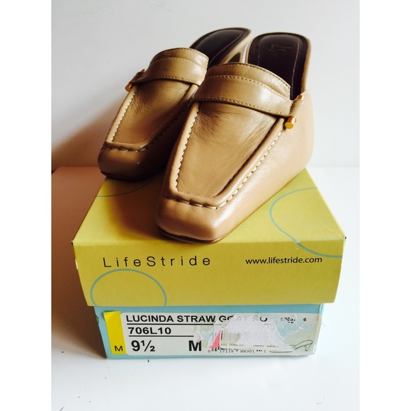 Lifestride low slip on heels! - Picture 2 of 4