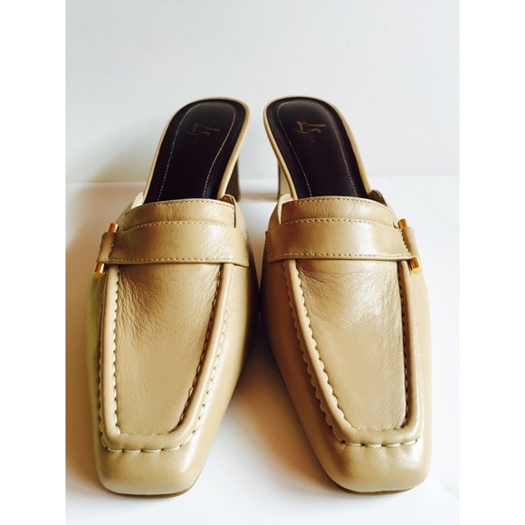 Lifestride low slip on heels! - Picture 3 of 4