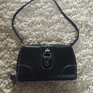 Black cross over purse