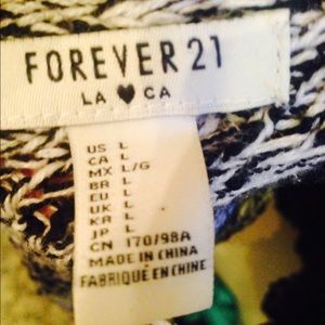 Supper cute sweater!