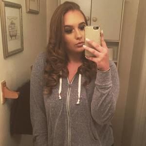 Meet your Posher, Madelyn