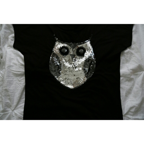 Top - Picture 2 of 3