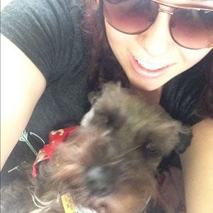 Meet your Posher, Hayley