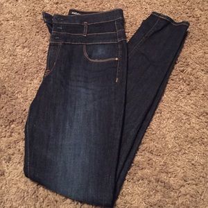 Refuge jeans size 8
