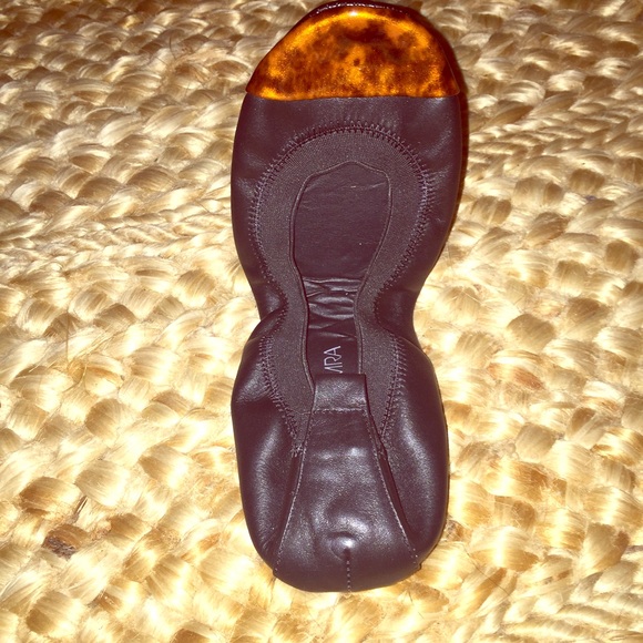 Yosi Samra Samara Soft Leather Black flats