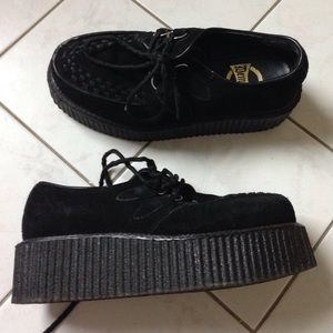 Demonia black creepers