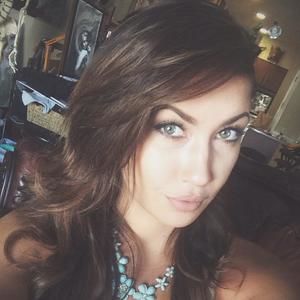 Meet your Posher, Aleyx