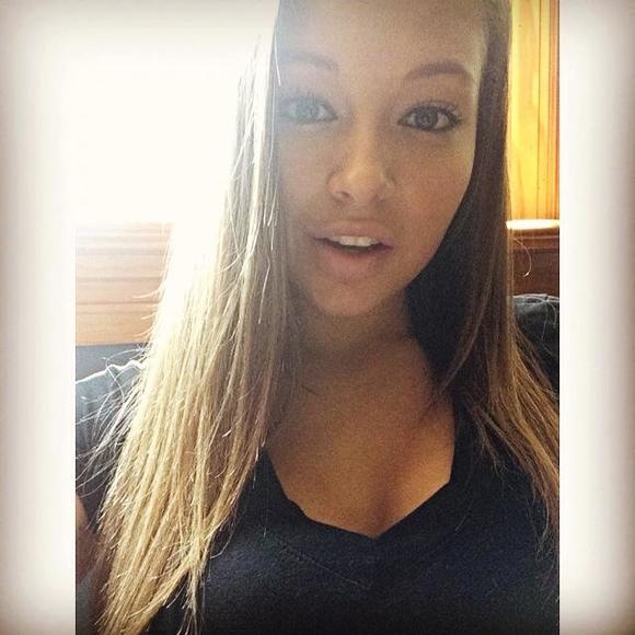 Meet your Posher, Christine - Picture 1 of 1