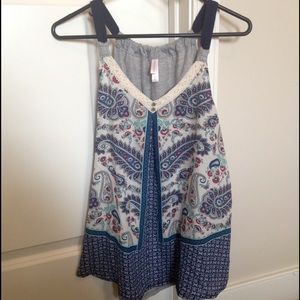 Xhilaration Tank Top