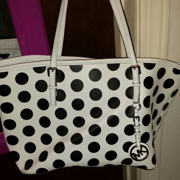 Michael Kors Handbags - Purse
