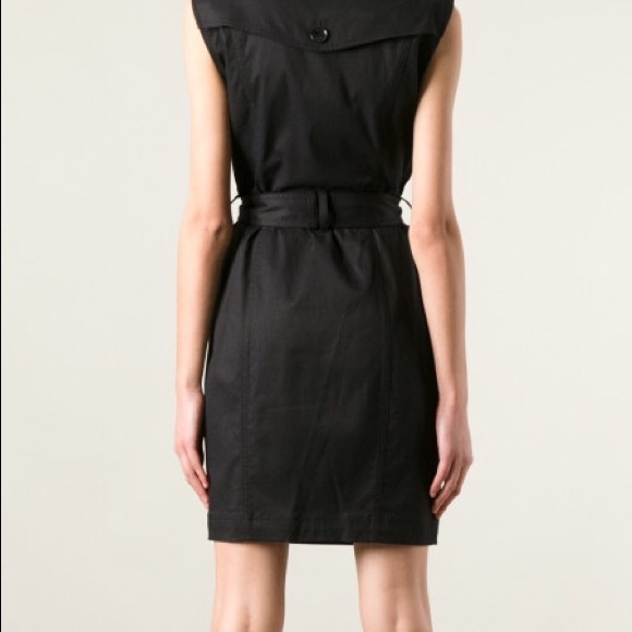 Burberry Trench Dress Sleeveless - Picture 2 of 5