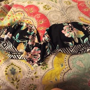 New without tags Oneill Medium top