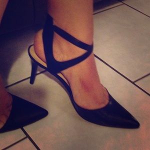 Nine West black leather heels