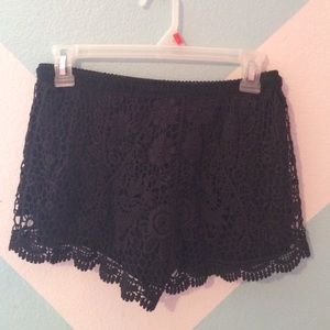BLACK CROCHET/LACE SHORTS NWOT