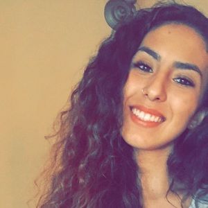 Meet your Posher, Abigail