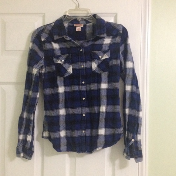 Blue flannel top