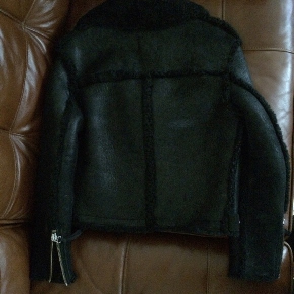 ❌SOLD❌ Acne Rita black shearling jacket 34 - Picture 3 of 4