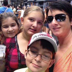 Meet your Posher, Kelly