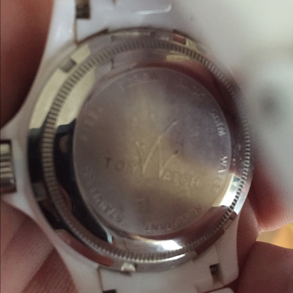 Toy Watch - Picture 3 of 3