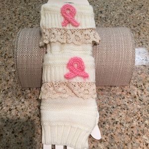 Breast Cancer Ribbon open gloves