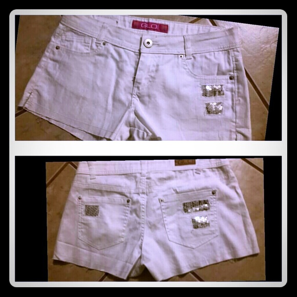 Short shorts new with out tag