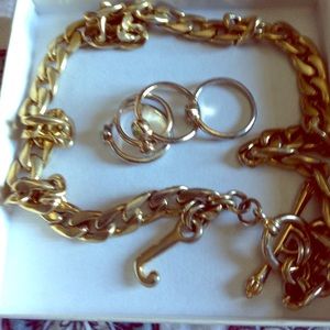 Juicy Necklace with Forever 21 rings