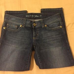 Guess jean..