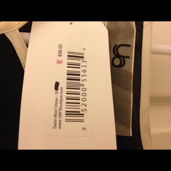 HBF Boutique maxi dress with cut out. 💥sale💥 - Picture 3 of 6