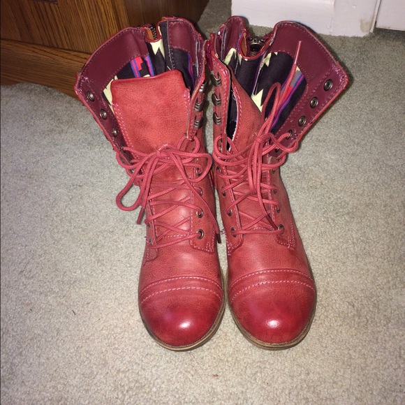 American Rag lace up combat boots