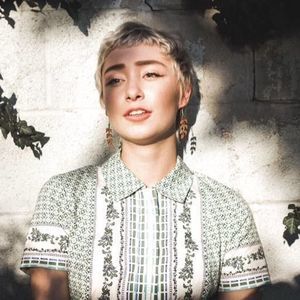 Meet your Posher, Caitlin