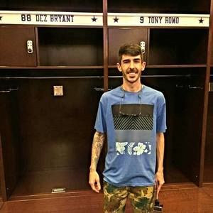 Meet your Posher, Nicholas