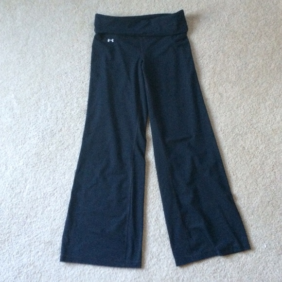 Under armour sweatpants - medium