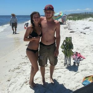 Meet your Posher, Cassandra