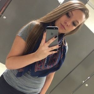 Meet your Posher, Kristen