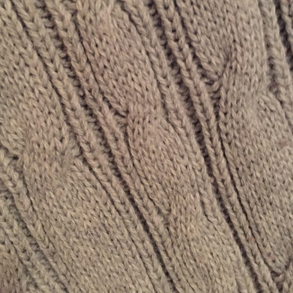 Sweatshirt - Picture 2 of 4