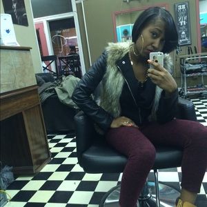 Meet your Posher, Brittney