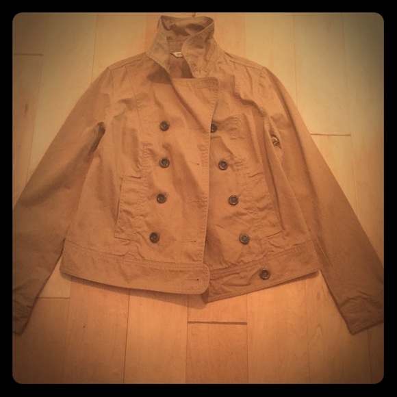 Khaki coat!