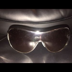 Coach sunglasses!!! Great shape, no scratches!!