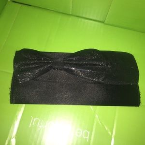 black sparkle clutch