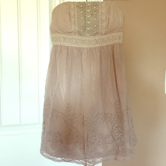 Strapless vintage inspired lace dress