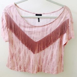 Pink tye-dyed crop-top with drk pink vshape fringe