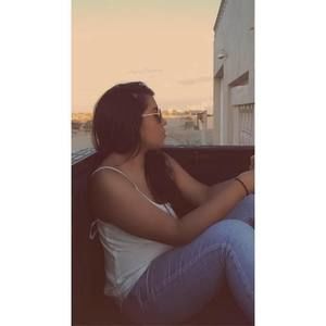 Meet your Posher, Gisela