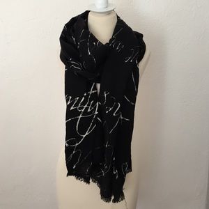 Calligraphy scarf